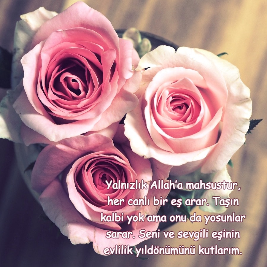 Evlilik yıldönümünüz kutlu olsun