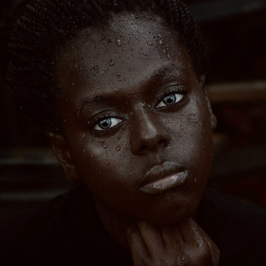 siyah kız profil resmi