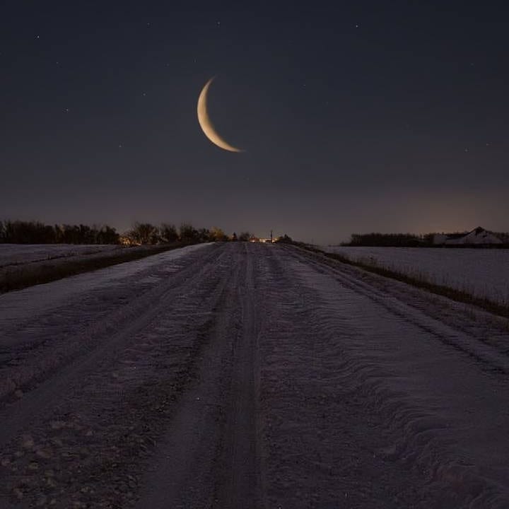 yol ve ay resmi